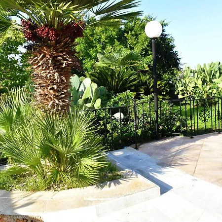 Wonderful Villa In Chania With Private Pool, Panoramic Sea Views & Spacious Interiors Agios Onoufrios Exterior photo